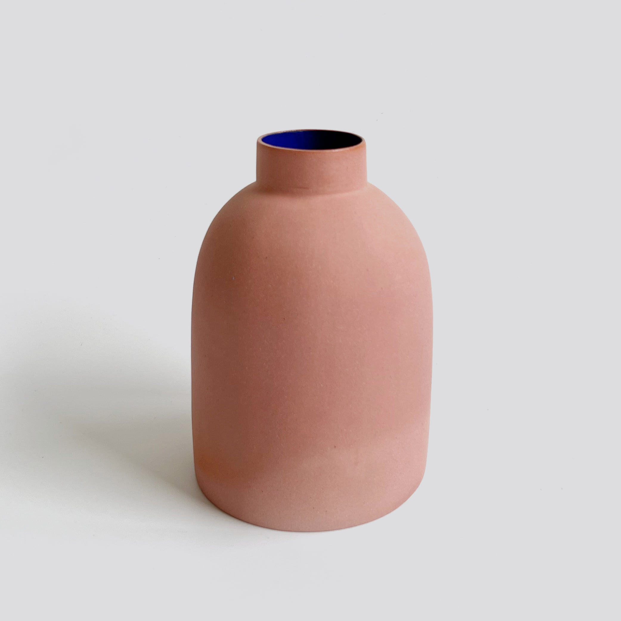 [SOPHIE ALDA] Round Topped Bottle Vase In Pink